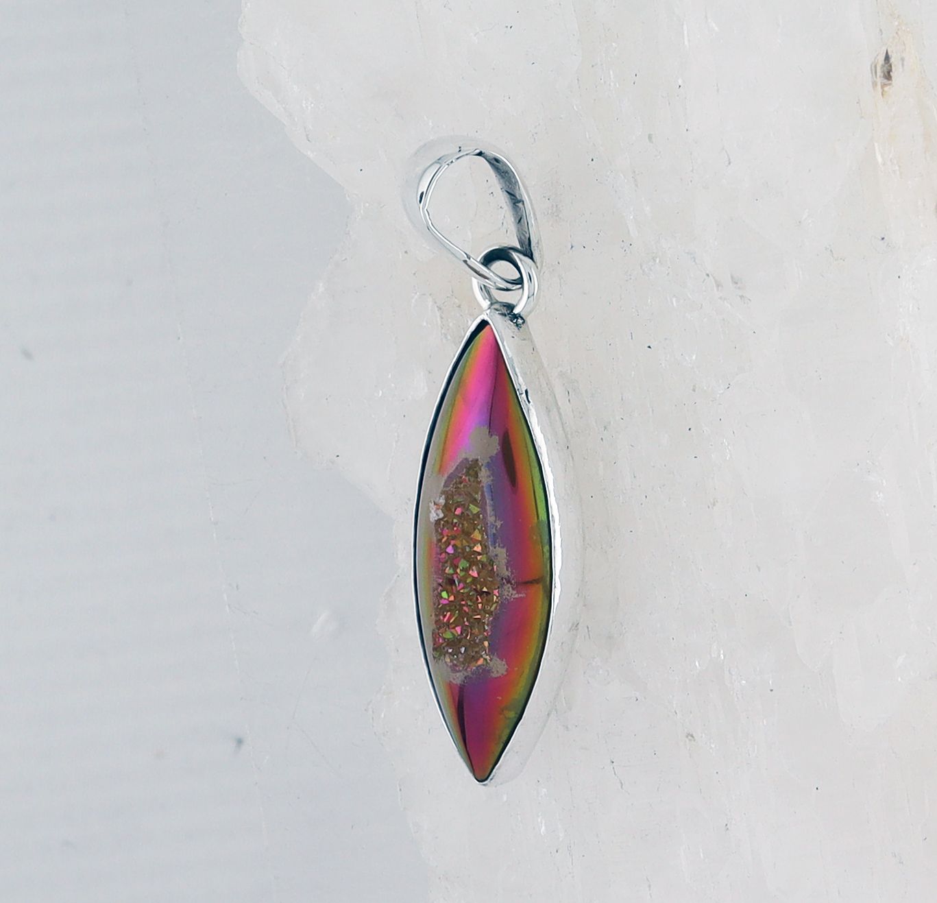 CHAR P-0349 DR (Quartz Druzy)