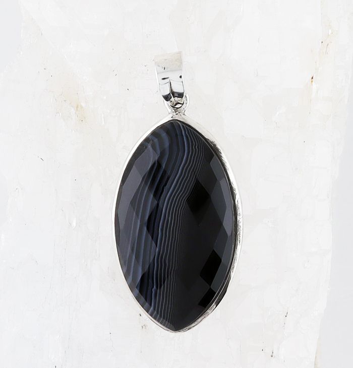 HM P-1619 BA (Banded Agate)