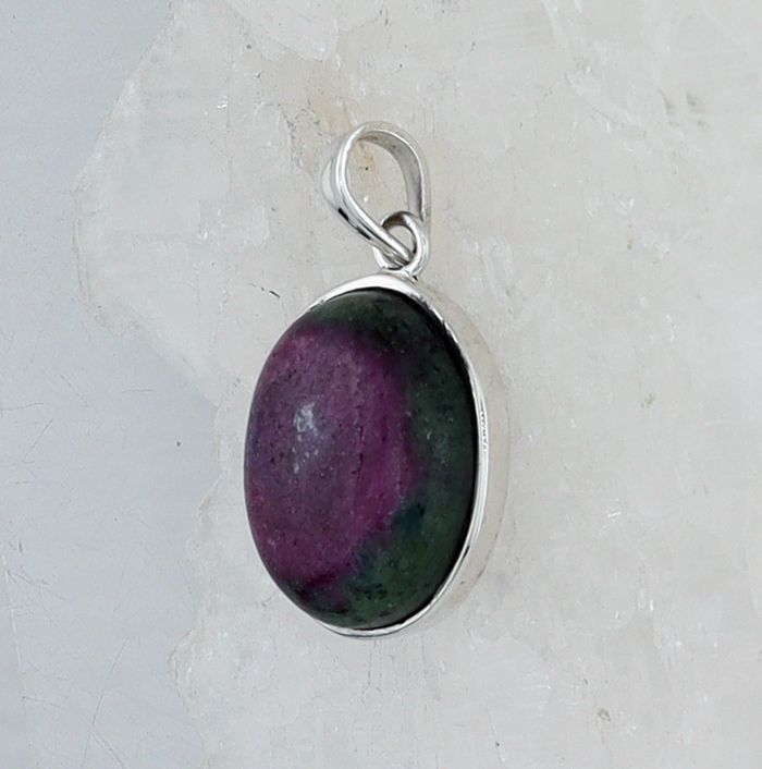 HM P-2504 RZ (Ruby in Zoisite)