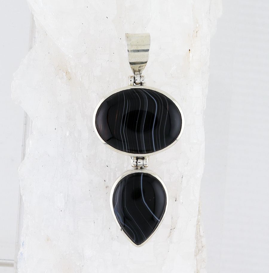 IGB P-0302 BSX  (Black Sardonyx)