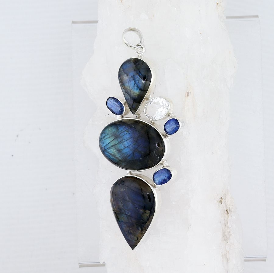MIK P-0059 MLT (Spectrolite, Iolite, and Faceted Quartz)
