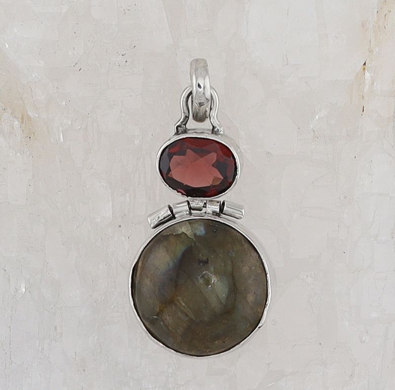 MJ P-039 GA SP (Garnet & Spectrolite)