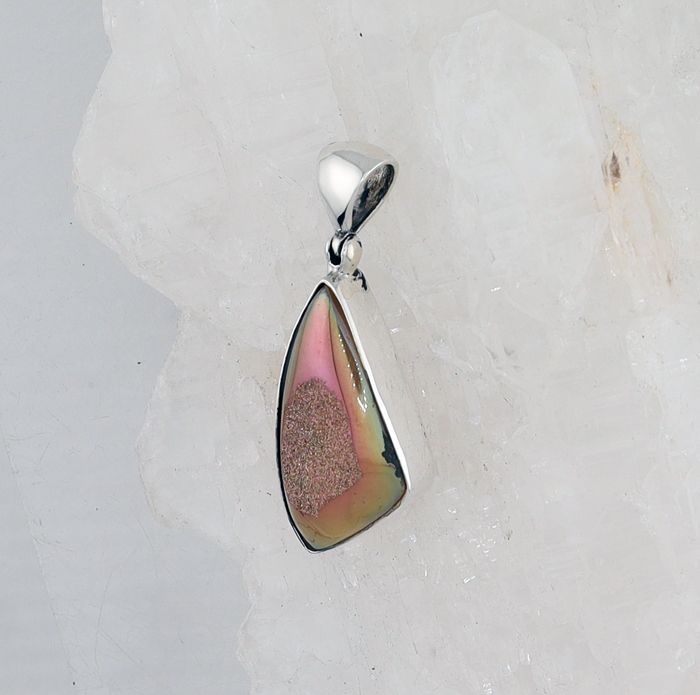 SB P-0132 DR  (Quartz Drusy)
