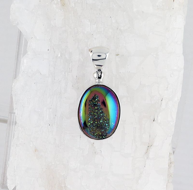 SB P-0142 DR  (Quartz Druzy)
