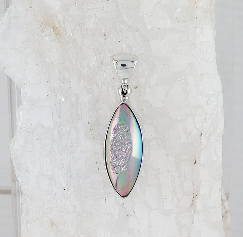 SB P-0147 DR  (Quartz Druzy)
