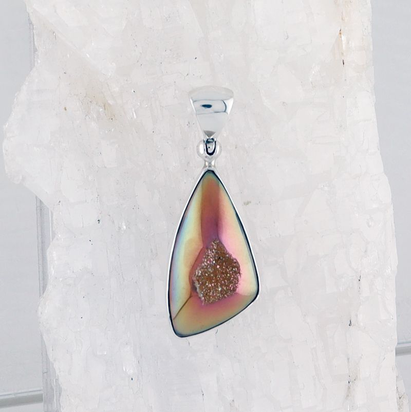 SB P-0172 DR  (Quartz Druzy)