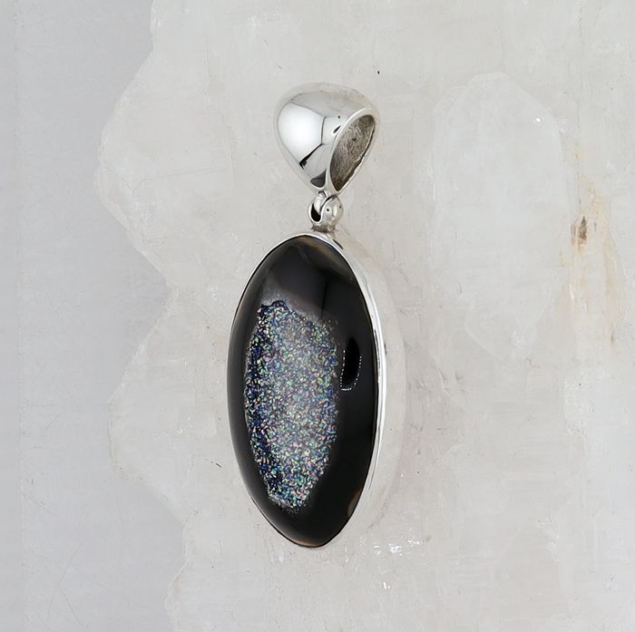 SB P-199 DR  (Quartz Drusy)