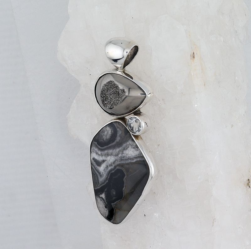 SB P-0223 MLT  (Quartz Drusy, Jasper, and White Topaz)