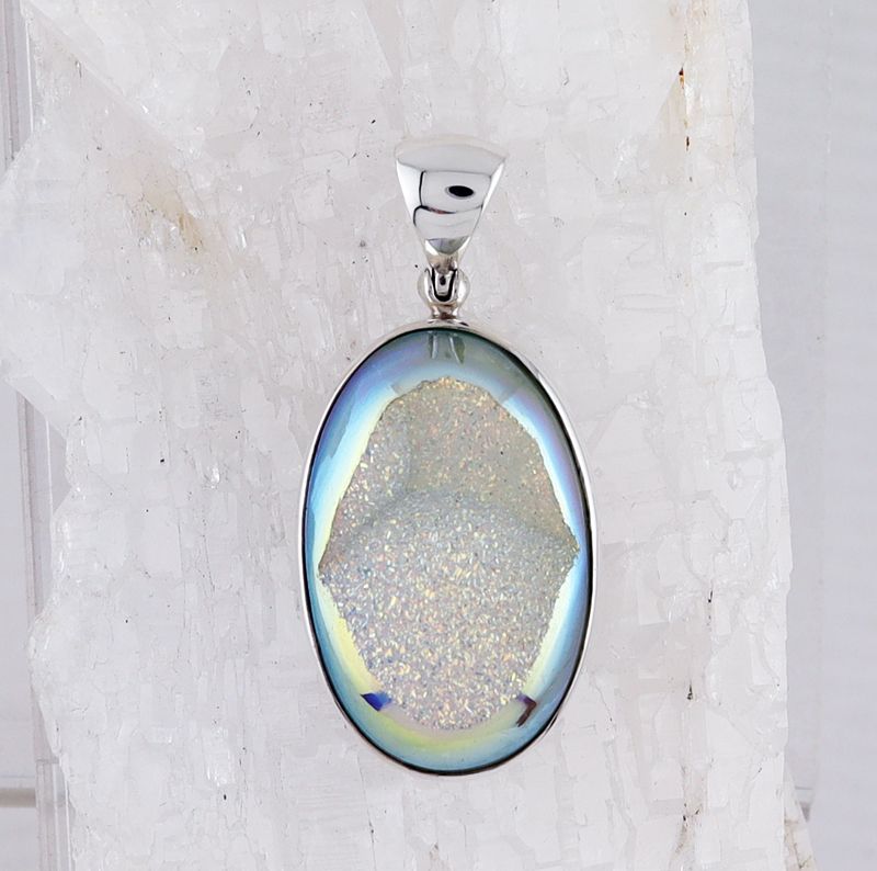 SB P-0249 DR  (Quartz Druzy)
