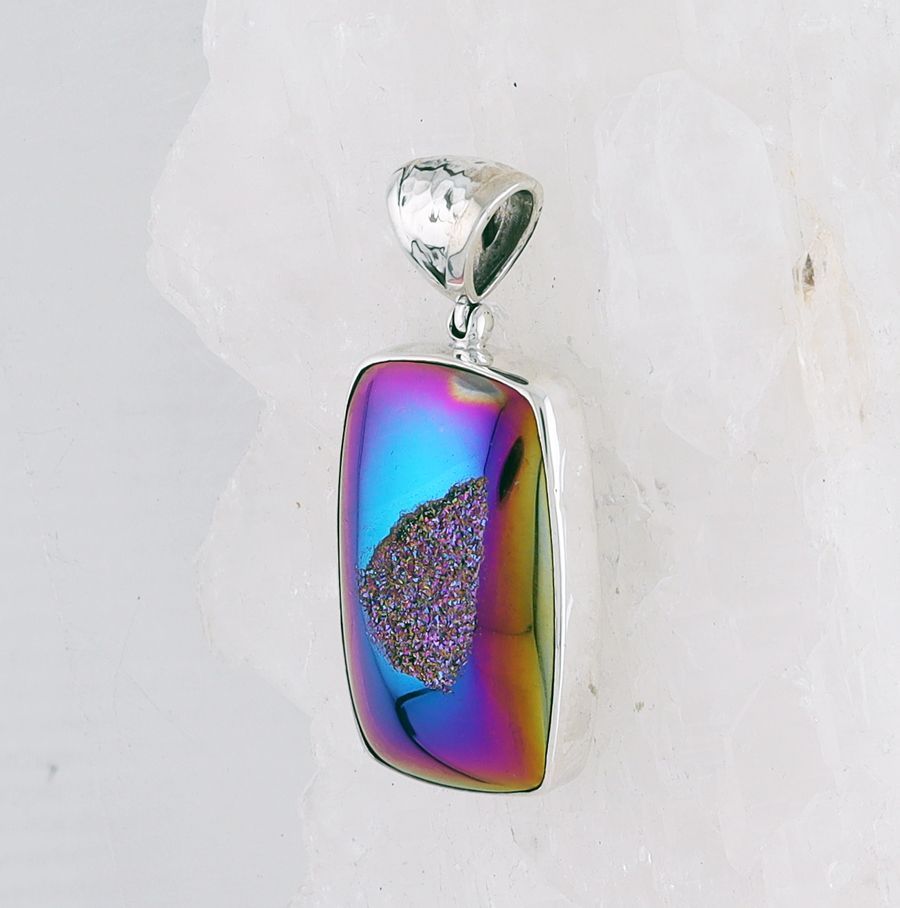 SB P-0252 DR  (Quartz Druzy)