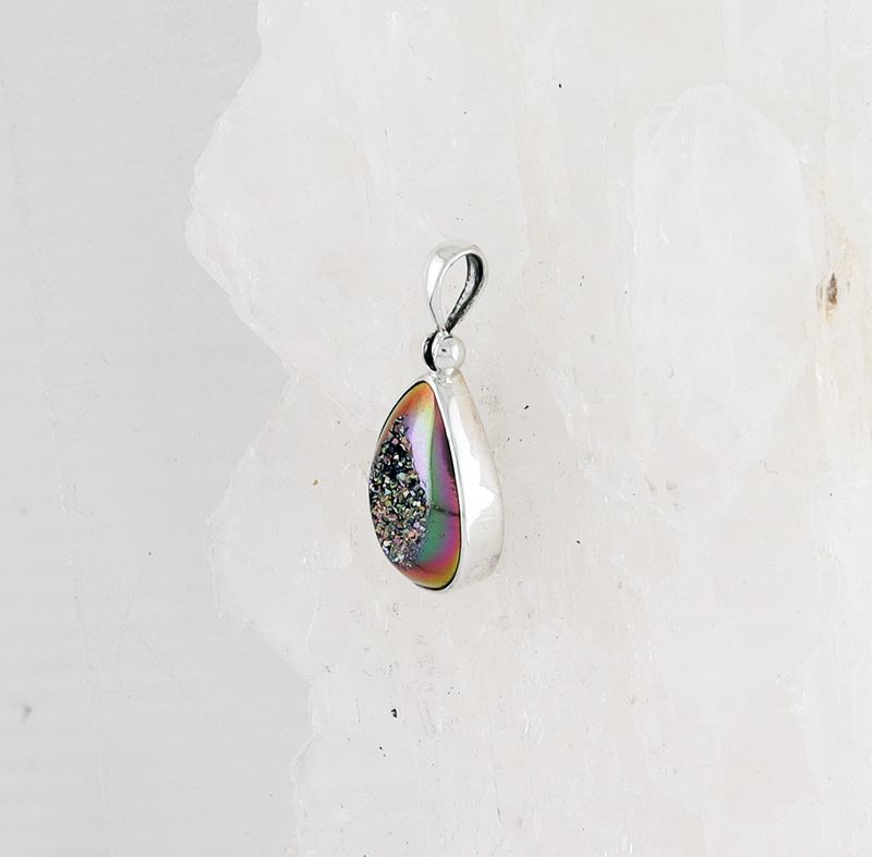 SB P-0343 DR  (Quartz Druzy)