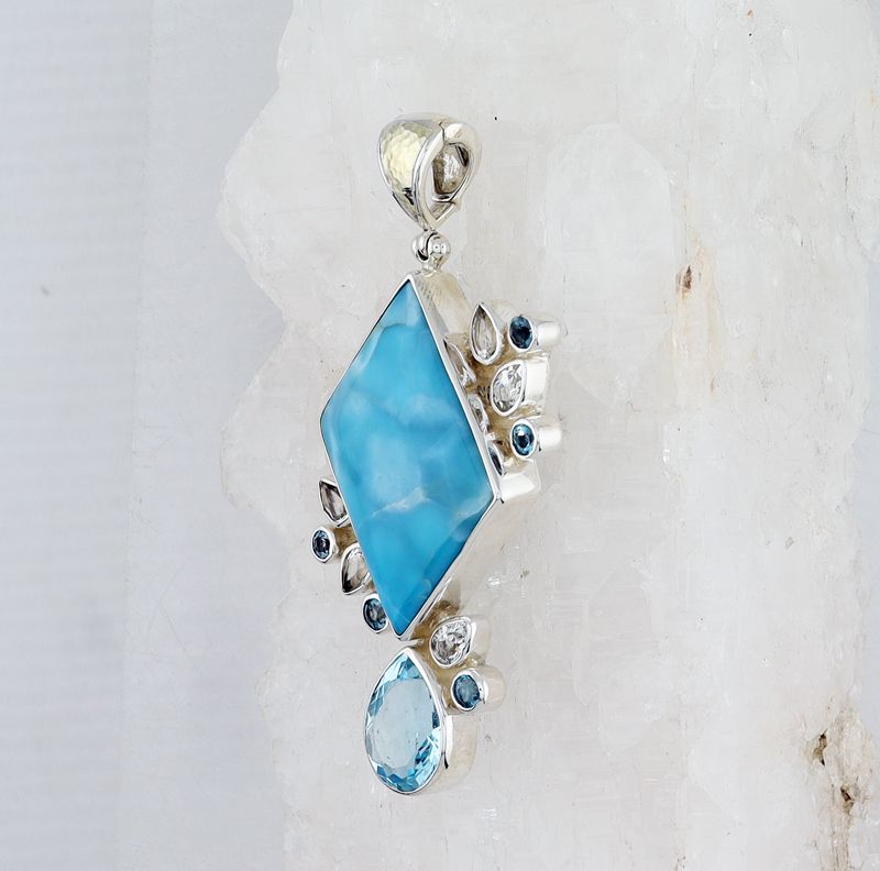 SB P-0403 MLT (This is one of the nicest pendants that we have ever had!)