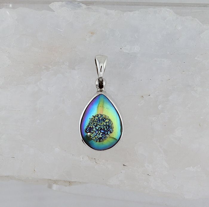 SB P-0521 DR  (Quartz Drusy)