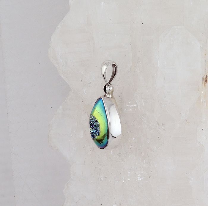 SB P-0521 DR  (Quartz Drusy)
