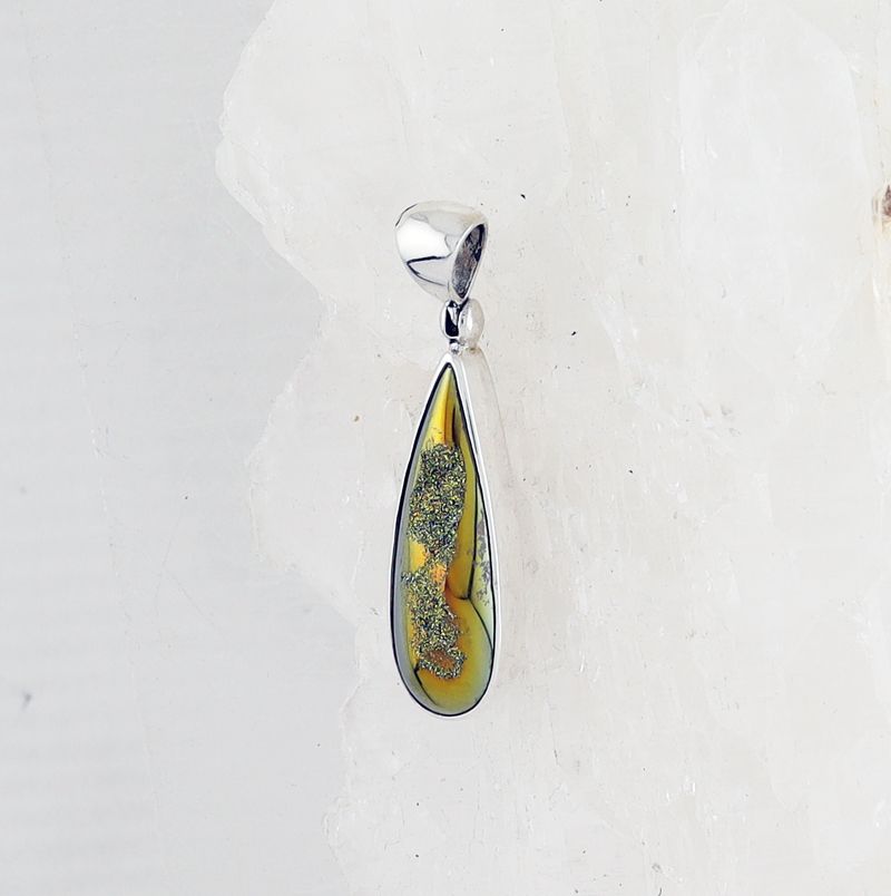 SB P-0523 DR  (Quartz Druzy)