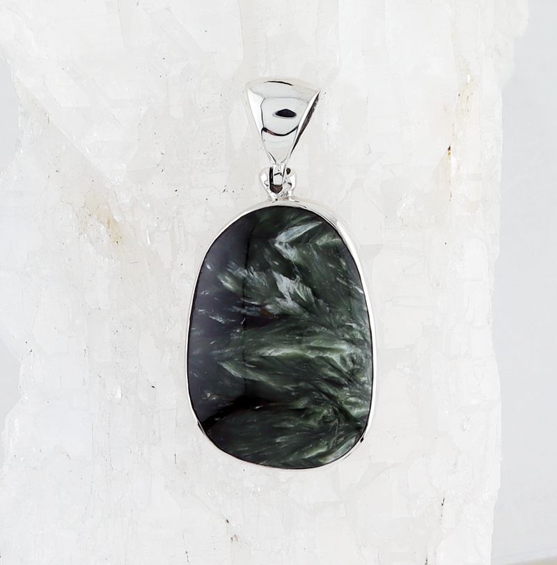 SB P-0580 SE  (Seraphinite)