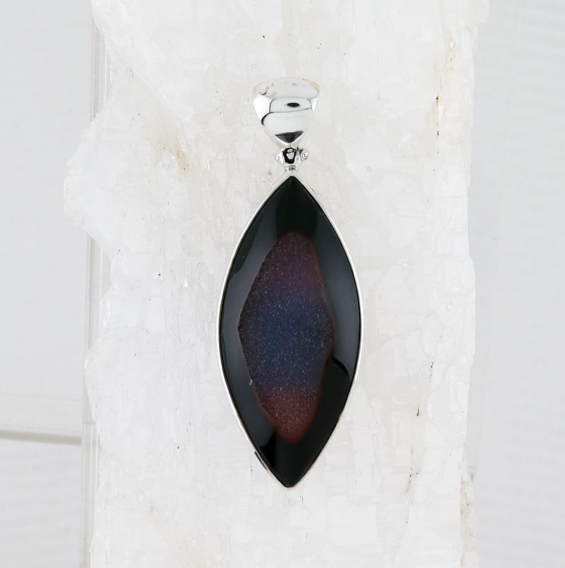SB P-0646 DR  (Quartz Druzy)