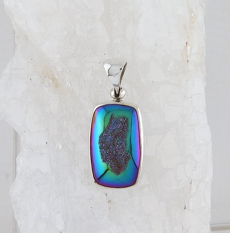 SB P-0652 DR  (Quartz Druzy)