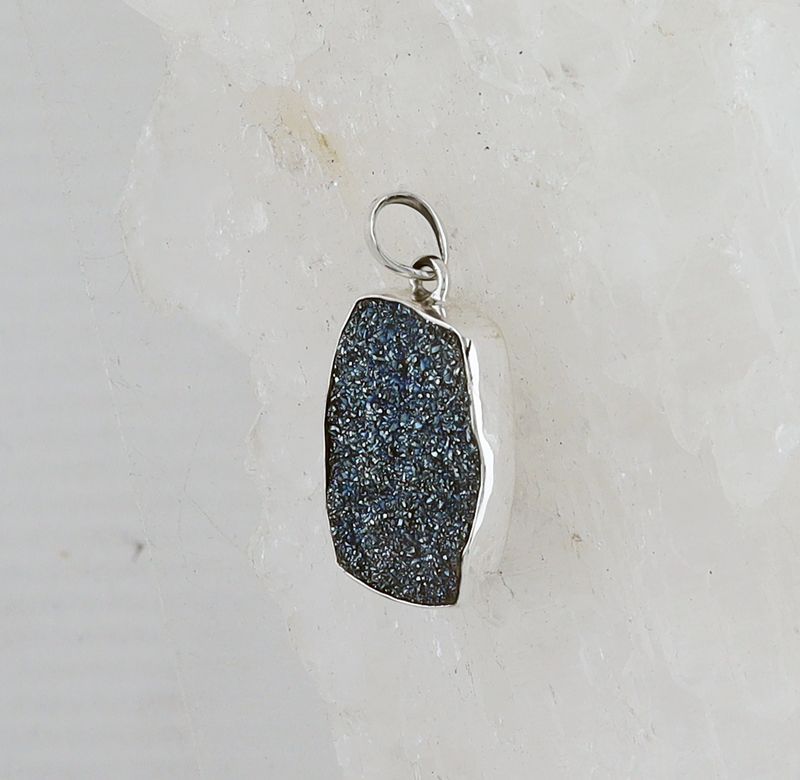 SB P-0696 DR  (Quartz Druzy)
