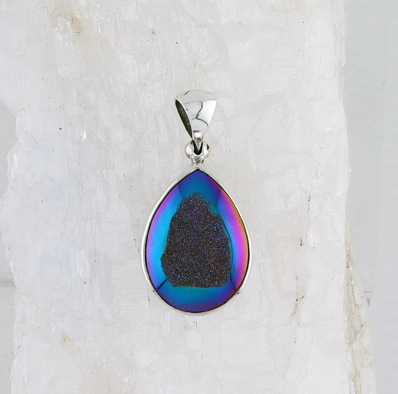SB P-0712 DR  (Quartz Druzy)