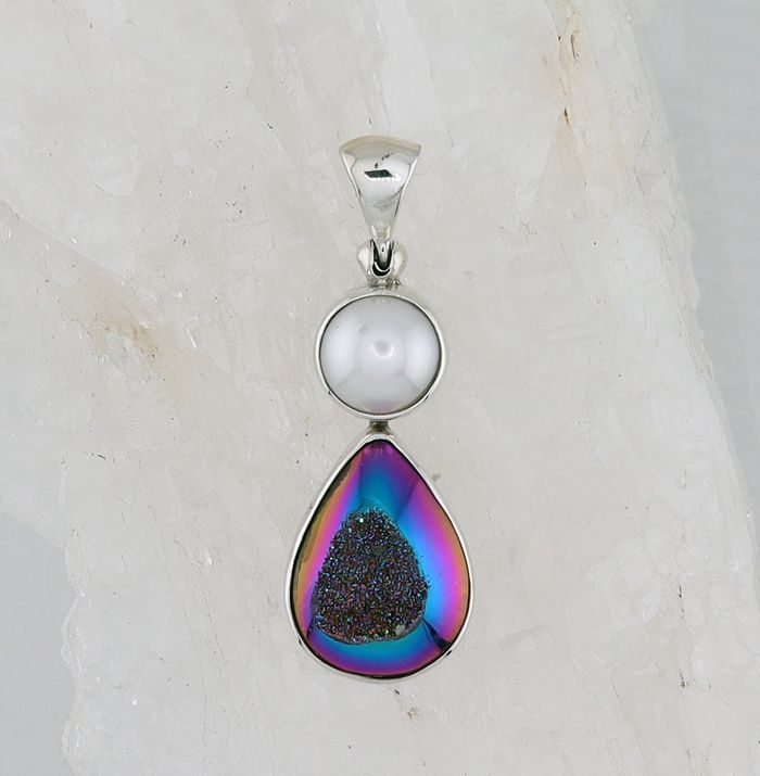 SB P-0756 A DR (Pearl and Quartz Drusy)