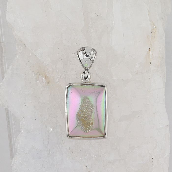 SB P-0827 DR  (Quartz Drusy)
