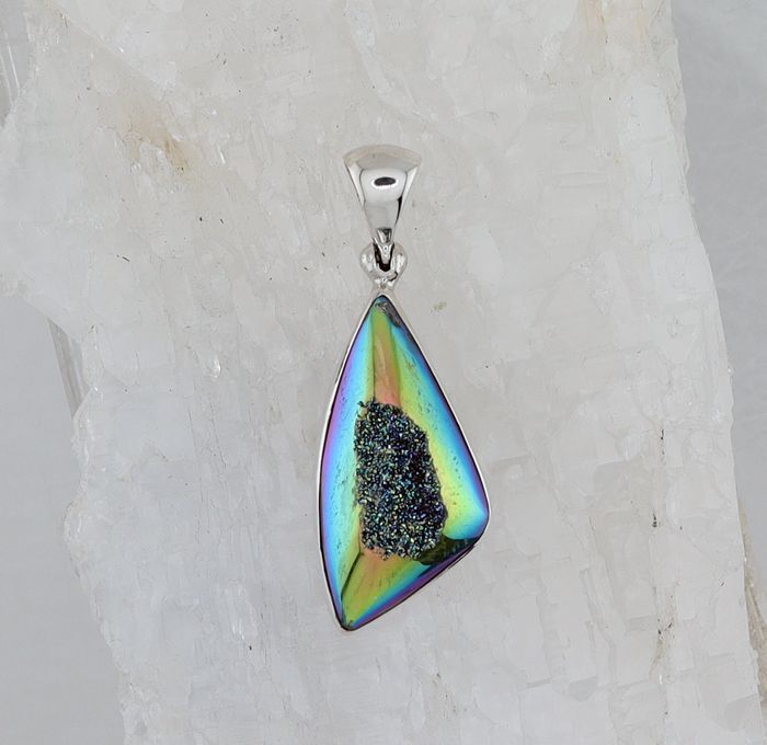 SB P-0840 DR  (Quartz Drusy)