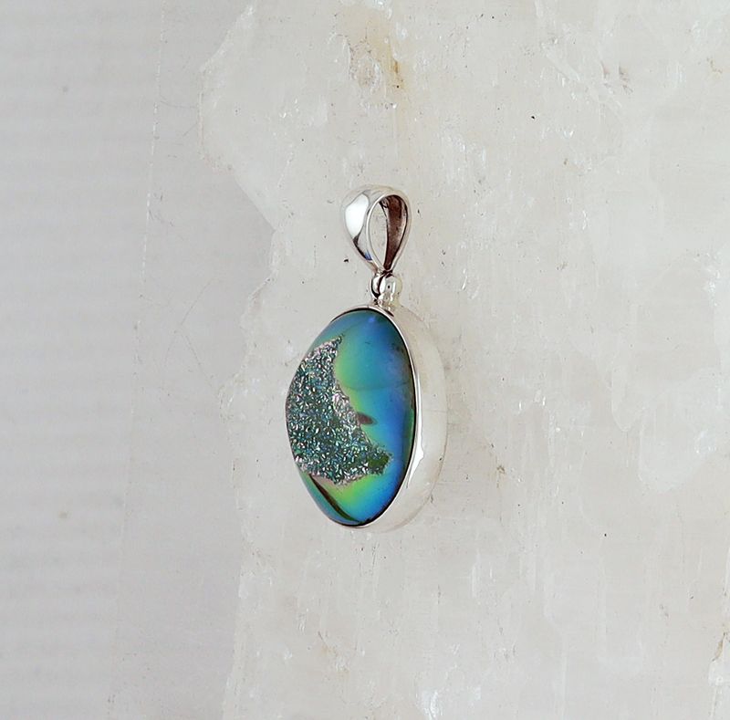 SB P-0892 DR  (Quartz Druzy)