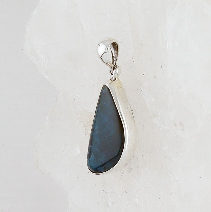 SB P-0905 AP (Apatite)