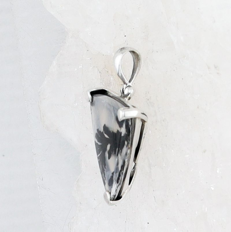 SB P-0913 DA (Dendritic Agate)