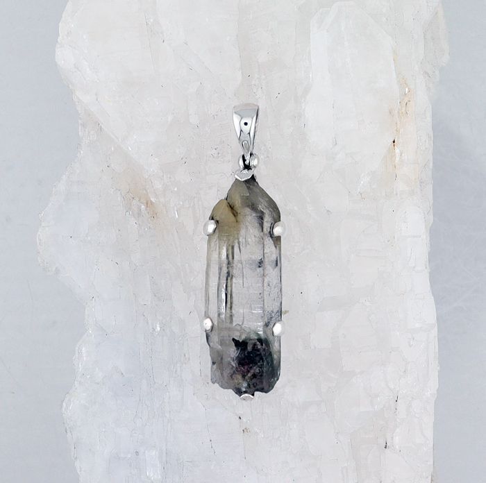 SB P-0953 RTQ (Rutilated Quartz)