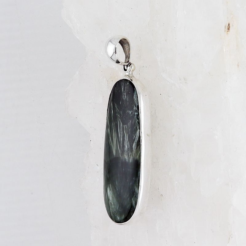 SB P-1021 SE  (Seraphinite)