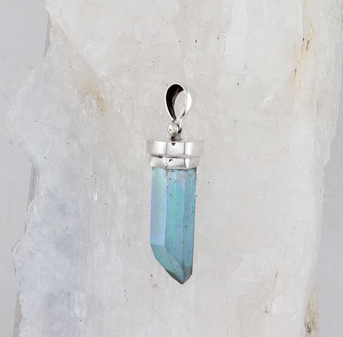 SB P-1112 AAQ (Aqua Aura Quartz)