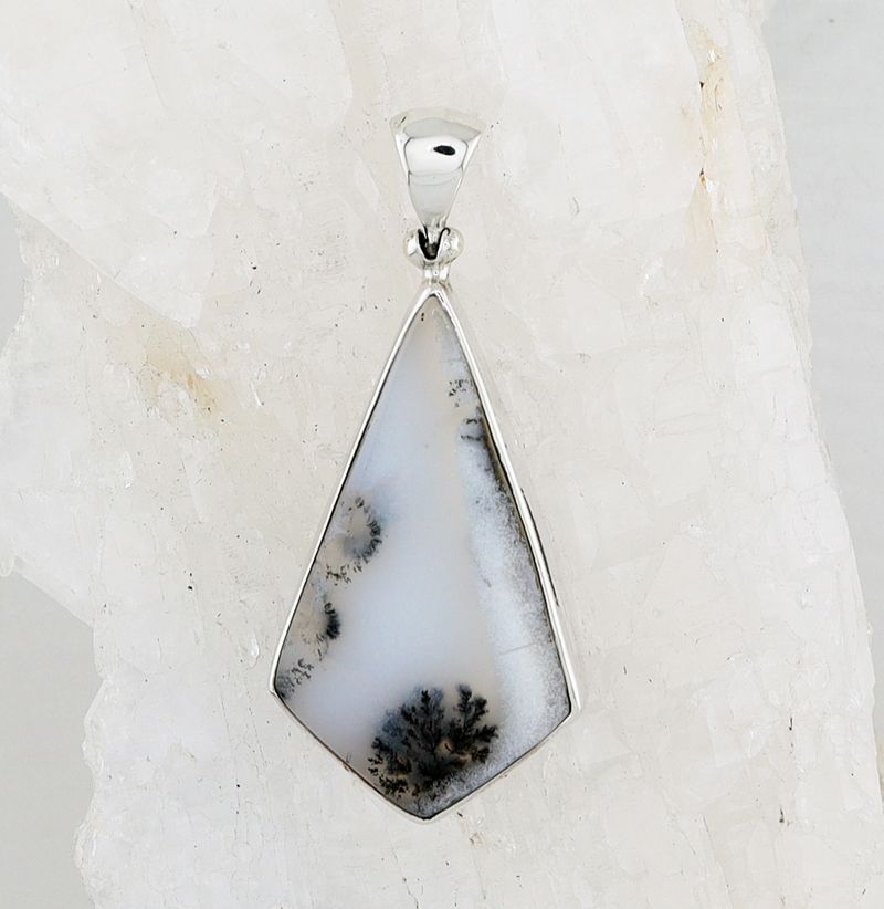 SB P-1164 DA (Dendritic Agate)