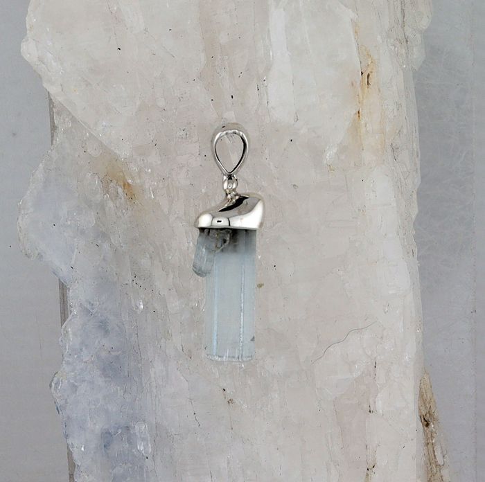 SB P-1214 AQ (Aquamarine Crystal)