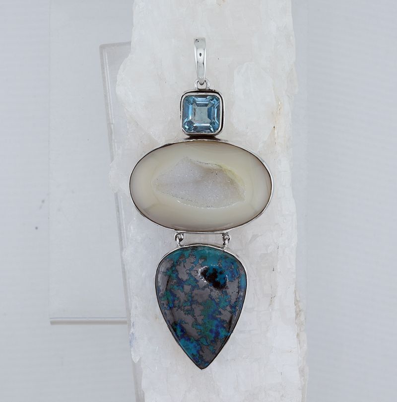 SEB P-020 MLT (Blue Topaz. Quartz Drusy, and Chrysocolla)
