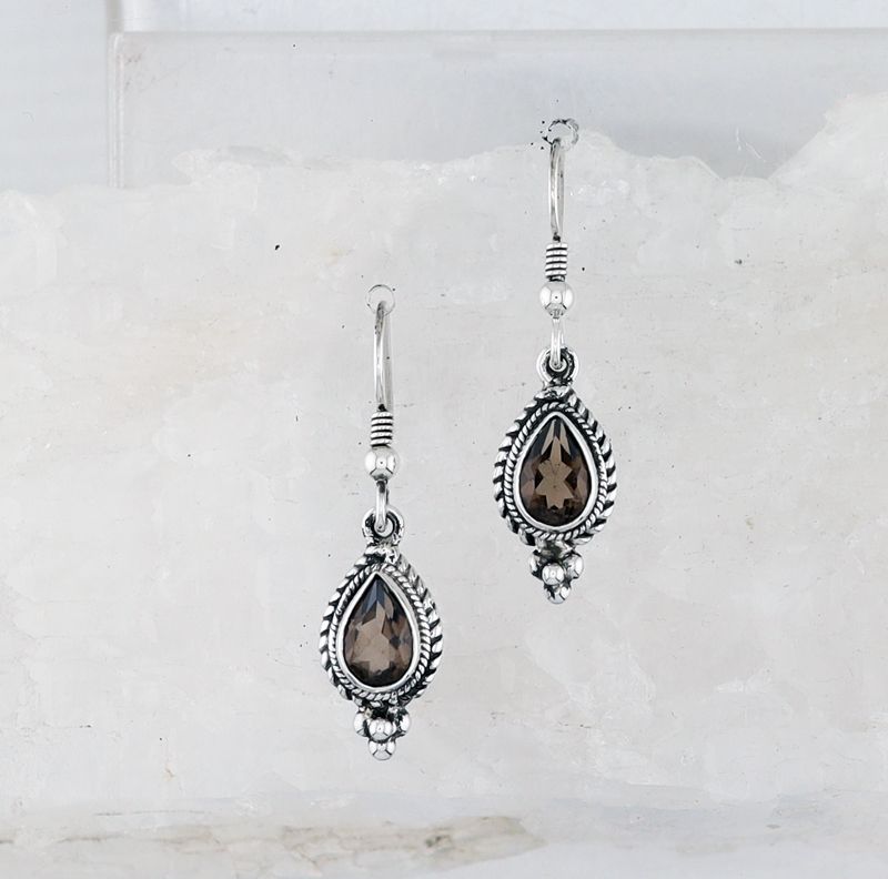 SILK ER-003 SQ (Smoky Quartz)