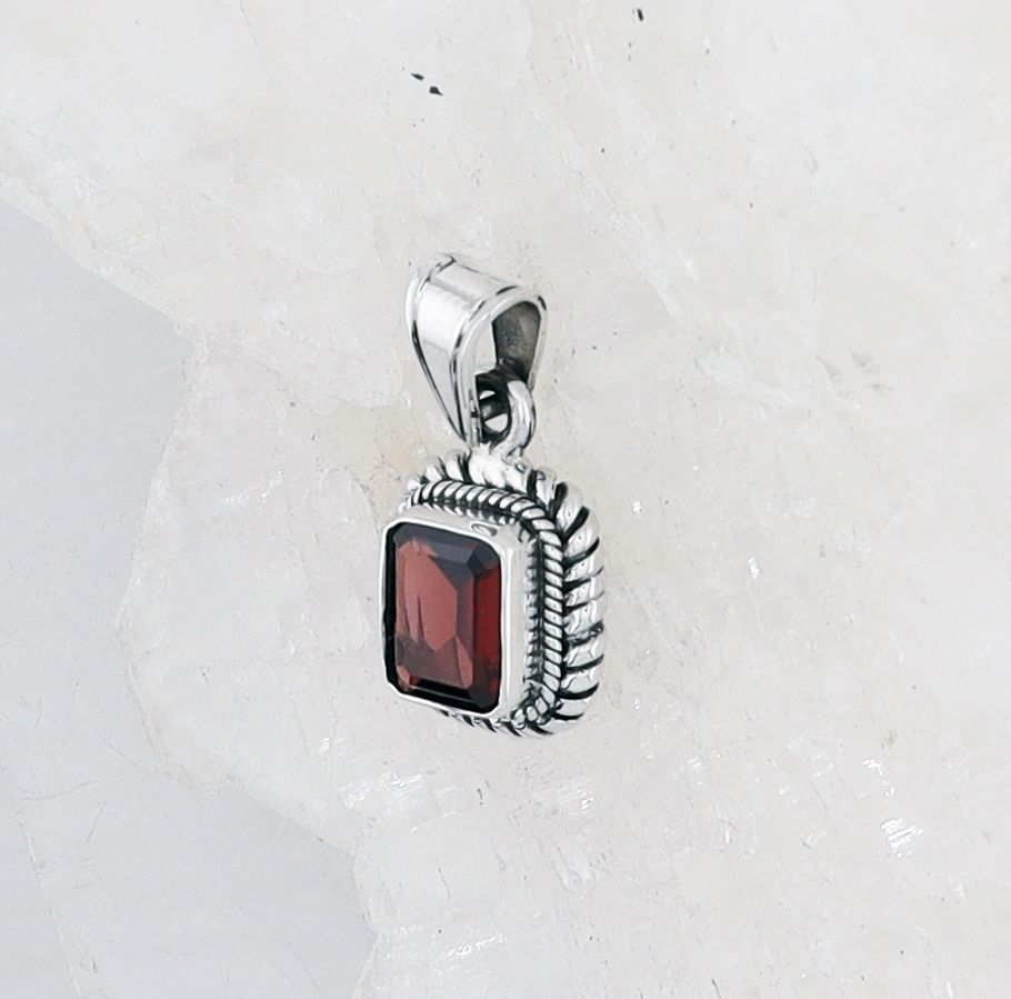 SILK P-024 GA  (Garnet)