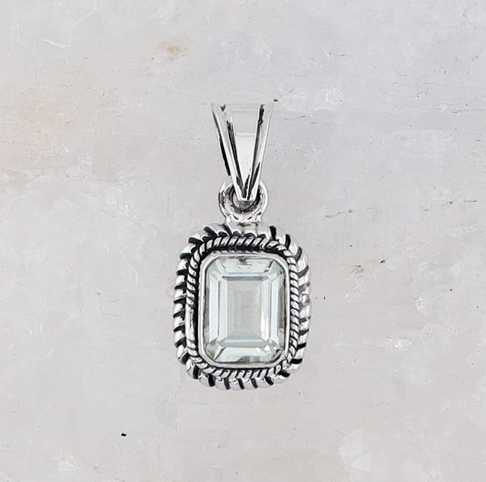 Copy of SILK P-024 GAM  (Green Amethyst)