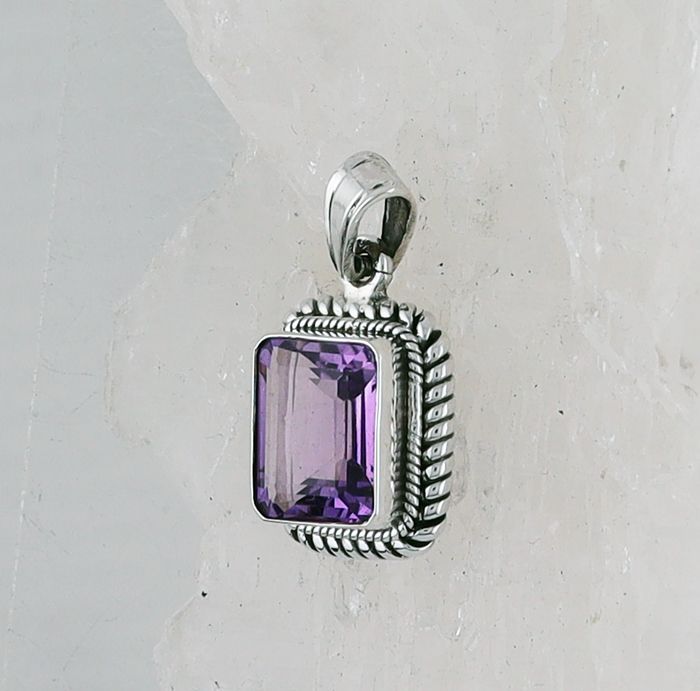 SILK P-026 AM  (Amethyst)