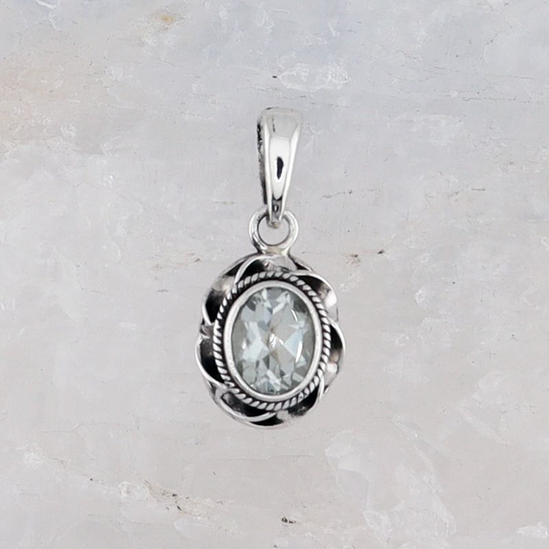 SILK P-027 GAM  (Green Amethyst)