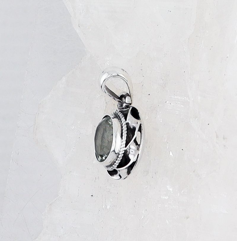 SILK P-028 GAM (Green Amethyst)