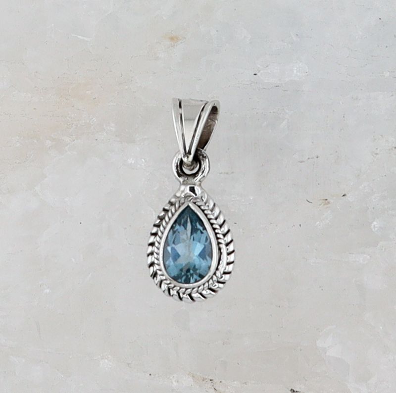 SILK P-031 BT (Blue Topaz)