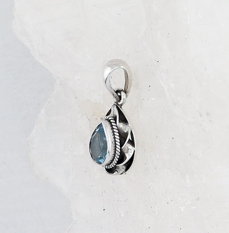 SILK P-034 BT A (Blue Topaz)