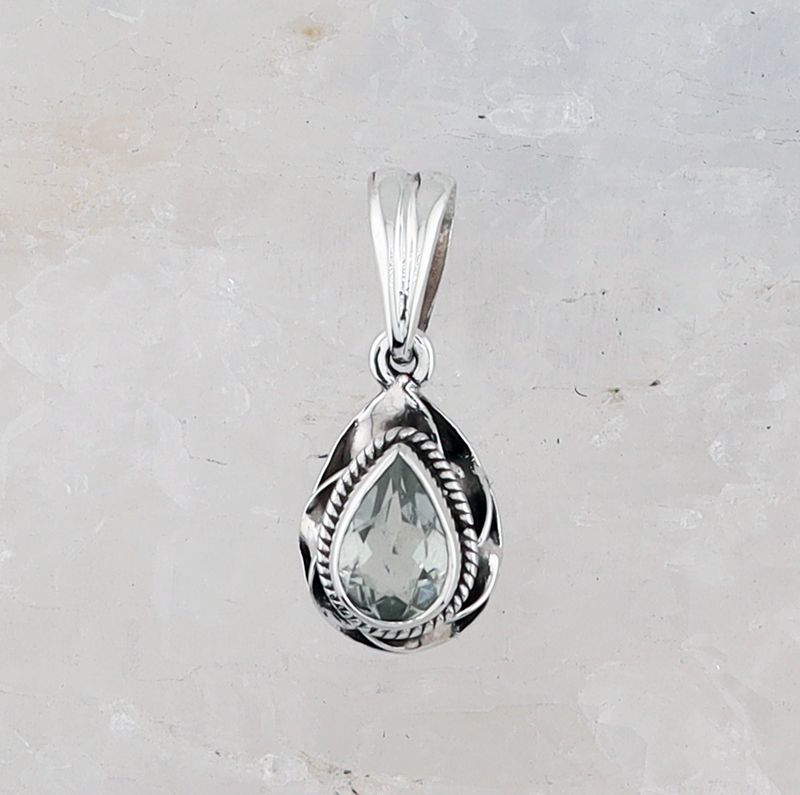 SILK P-034 GAM (Green Amethyst)