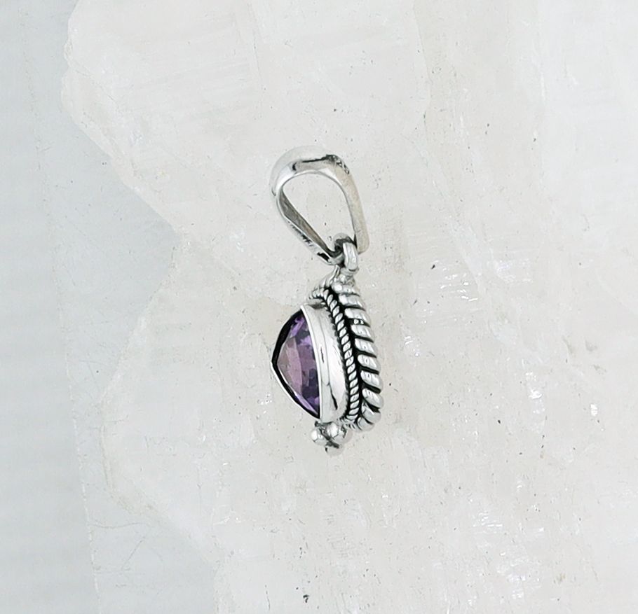 SILK P-039 AM (Amethyst) IRREGULAR