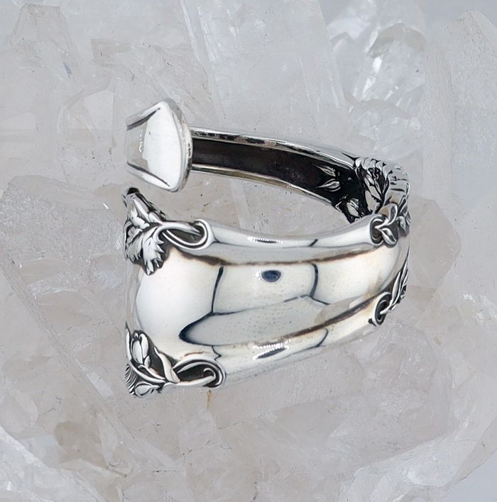 SPR-0115  International Silver Co. 