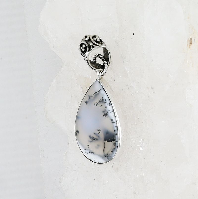 SR P-0082 DA (Dendritic Agate)