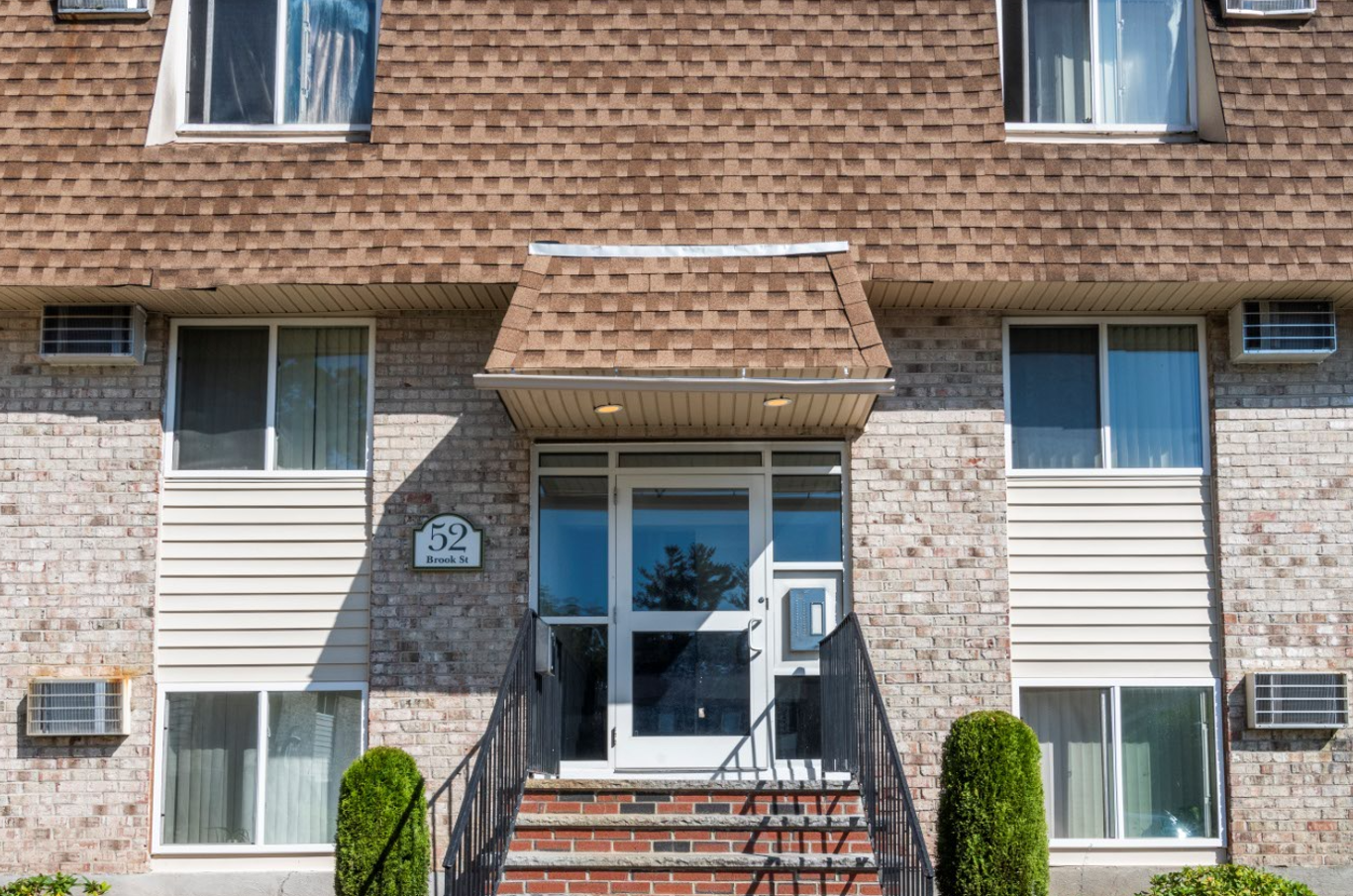 Leasing office at Pine Brook Place in Haverhill, MA.