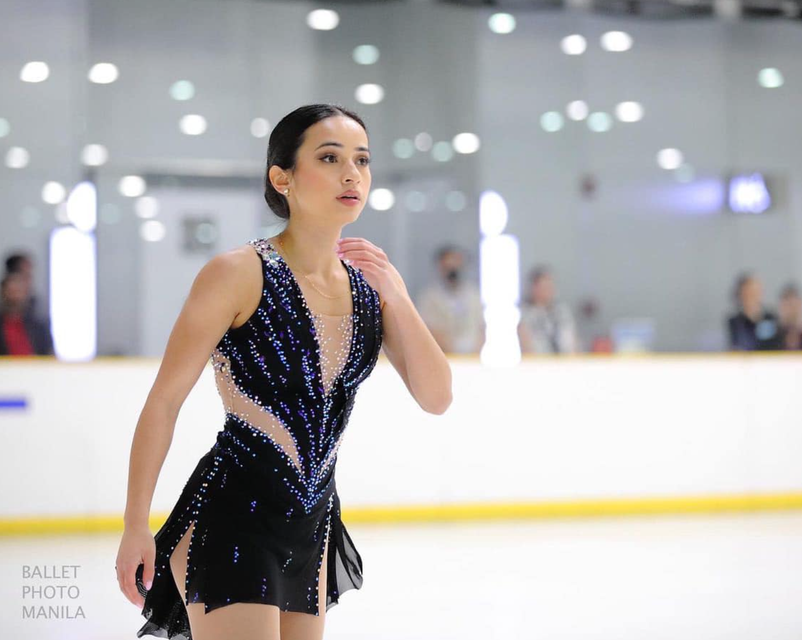 Isabella skating at Philippine Nationals.